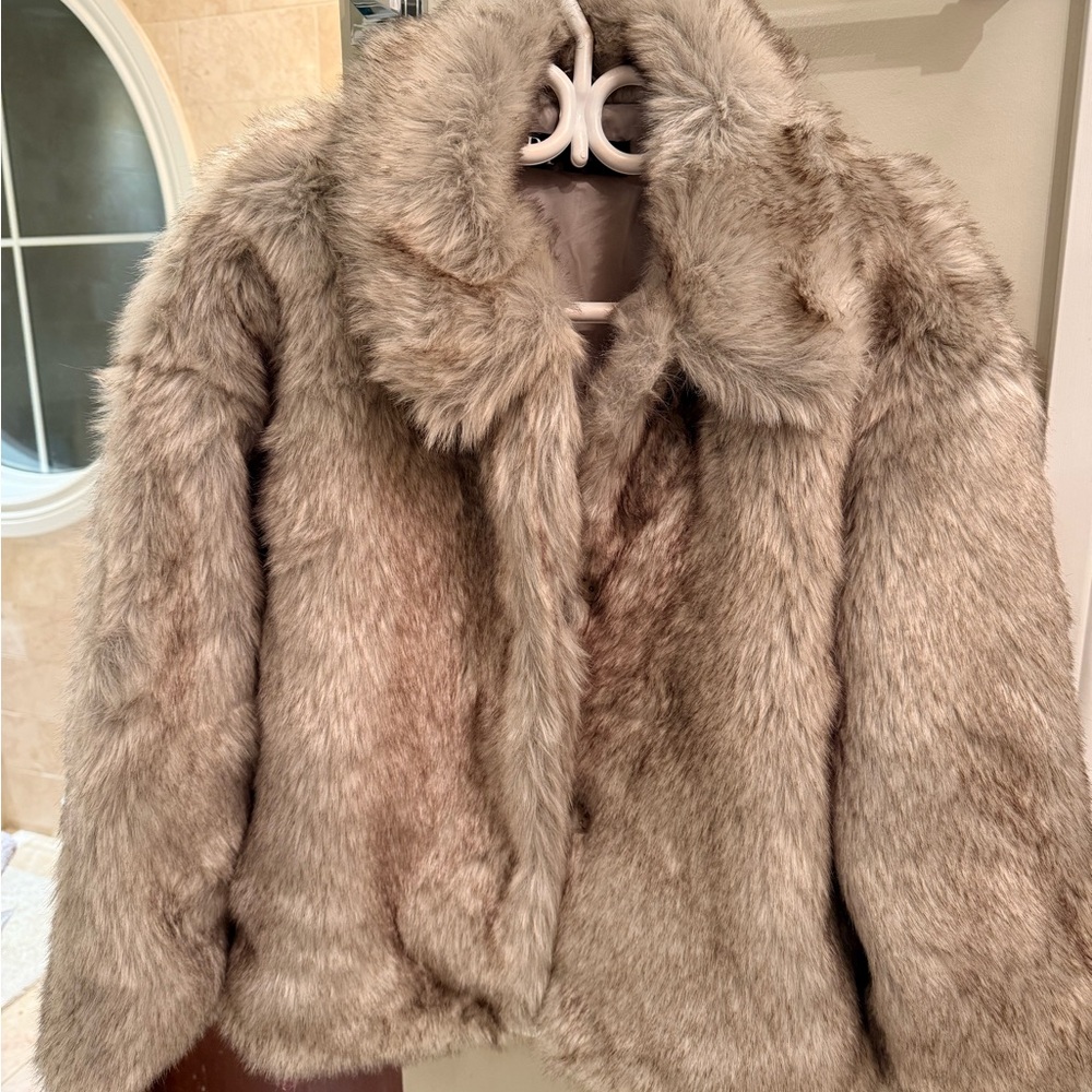 Grey Coat with Black Faux Fur Removable Collar 3/4-Sleeves Size M Zara - Picture 2 of 4